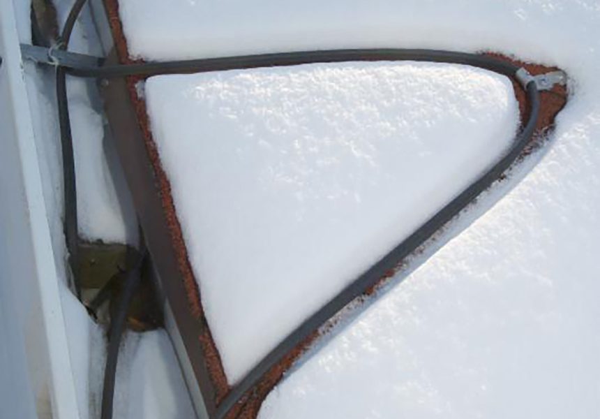 EasyHeat Snow Melt System Prevents Dangerous Ice Dams and Icicle Formations on Roofs