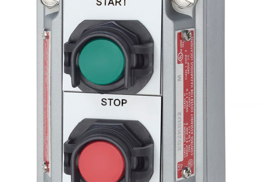 Appleton™ Contender™ 4/4X Series: Control Stations and Tumbler Switches Built for Hazardous Corrosive Locations